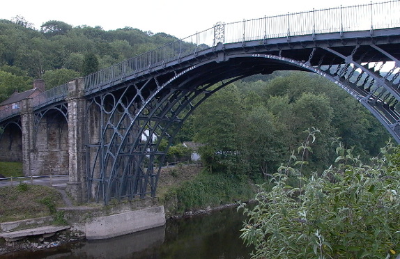 iron-bridge-fiume-severn