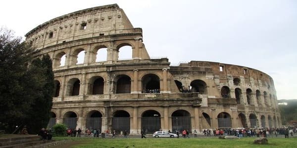 Archi e volte in zona sismica secula seculorum